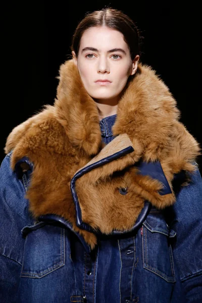 Look 76